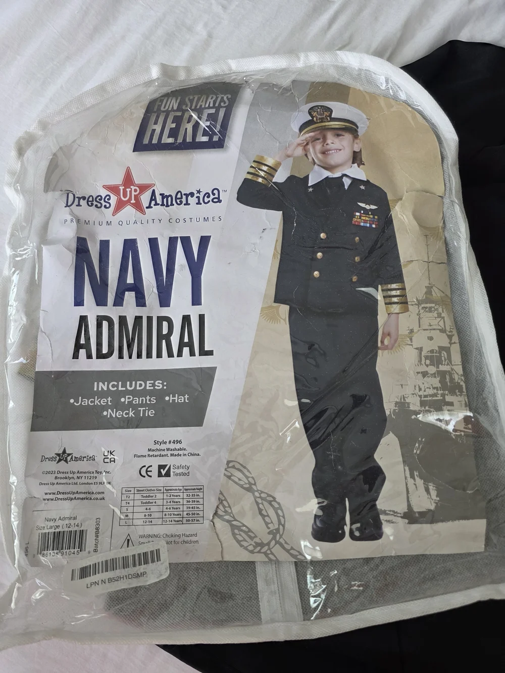 ​Ready for duty! High-quality Dress Up America Navy Admiral Costume for kids